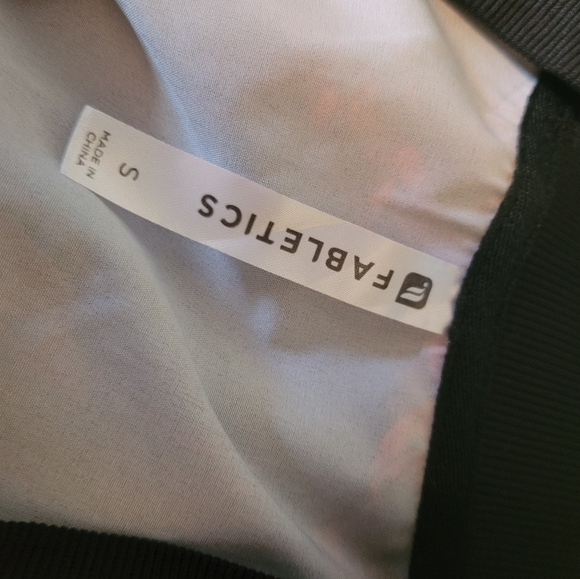 Fabletics purple floral printed bomber jacket - Picture 5 of 13